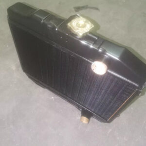 Radiateur Peugeot 504 Berline Essence Cuivre – Image 4