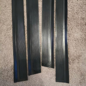 Caoutchoucs Seuil De Portes Mercedes W115 Et W114 – Image 3
