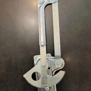 Lève vitre Côté Droit Peugeot 504 – Image 3