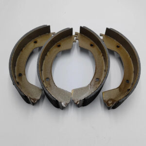 Jeu De 4 Mâchoires De Frein Peugeot 404