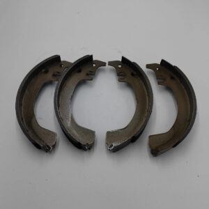 Jeu De 4 Mâchoires De Frein Arrière Peugeot 404 Berline Coupé Cabriolet Et simca