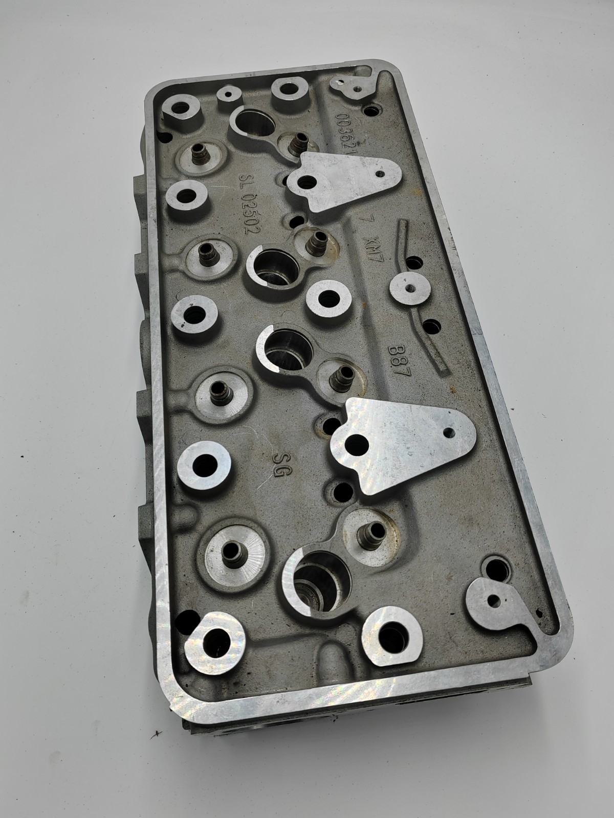Culasse Neuve Peugeot 404 Et 504 Essence Carburateur